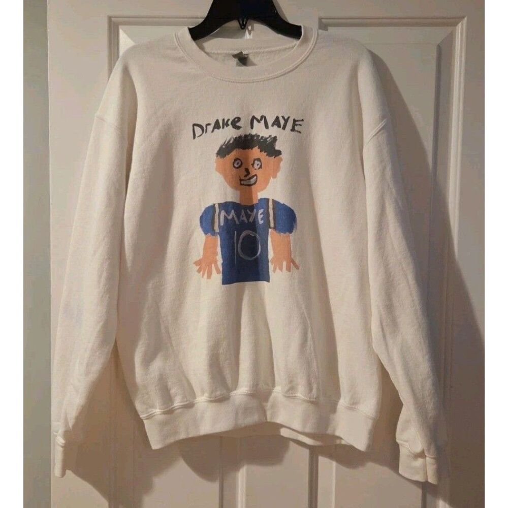 Drake Maye Patriots Crew Neck Sweatshirt  Men's Medium White PURELY BOSTON